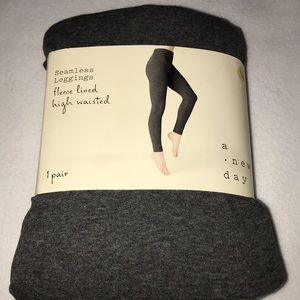 Seamless fleece lined high waisted leggings